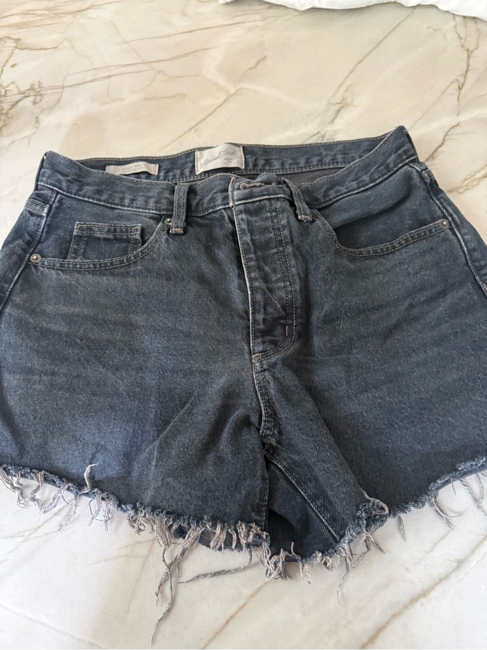 Universal Thread Dark Blue High-Rise Frayed Hem Denim Shorts